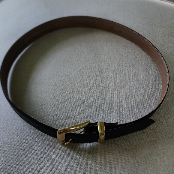 Talbots Leather Belt Women's Size M Black Made in Italy Ibel Buckle #6009 - Picture 5 of 10